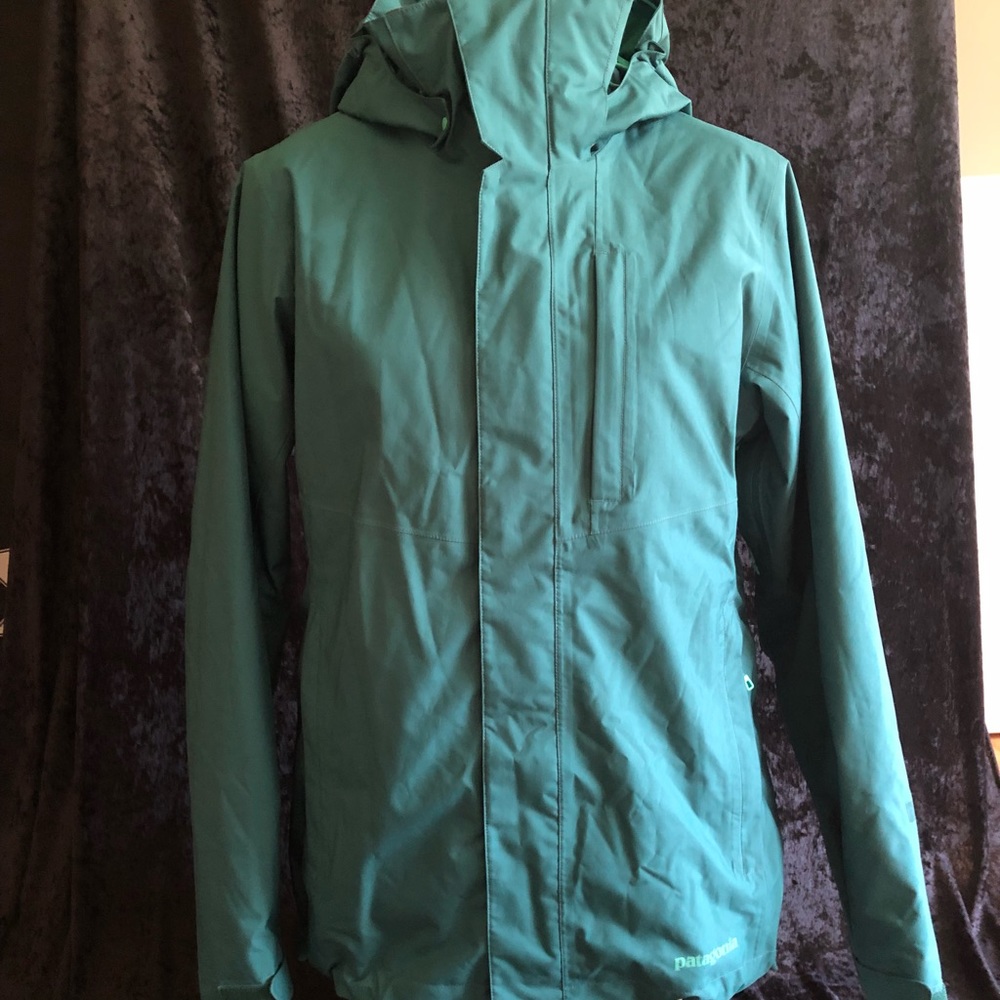 Patagonia Women's 3-in-1 Snowbelle Jacket.   NWOT